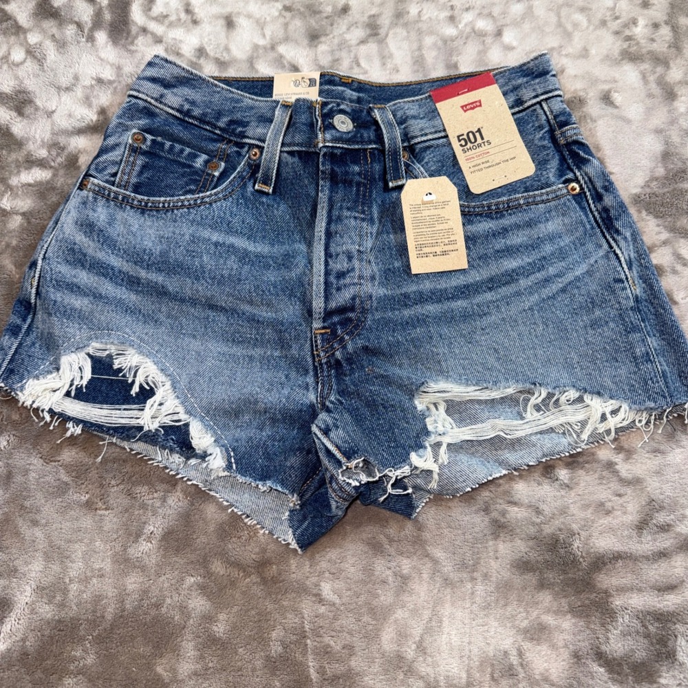 Levi's 501 Original Denim Shorts Women 26 Blue NEW Distressed High Rise Cotton